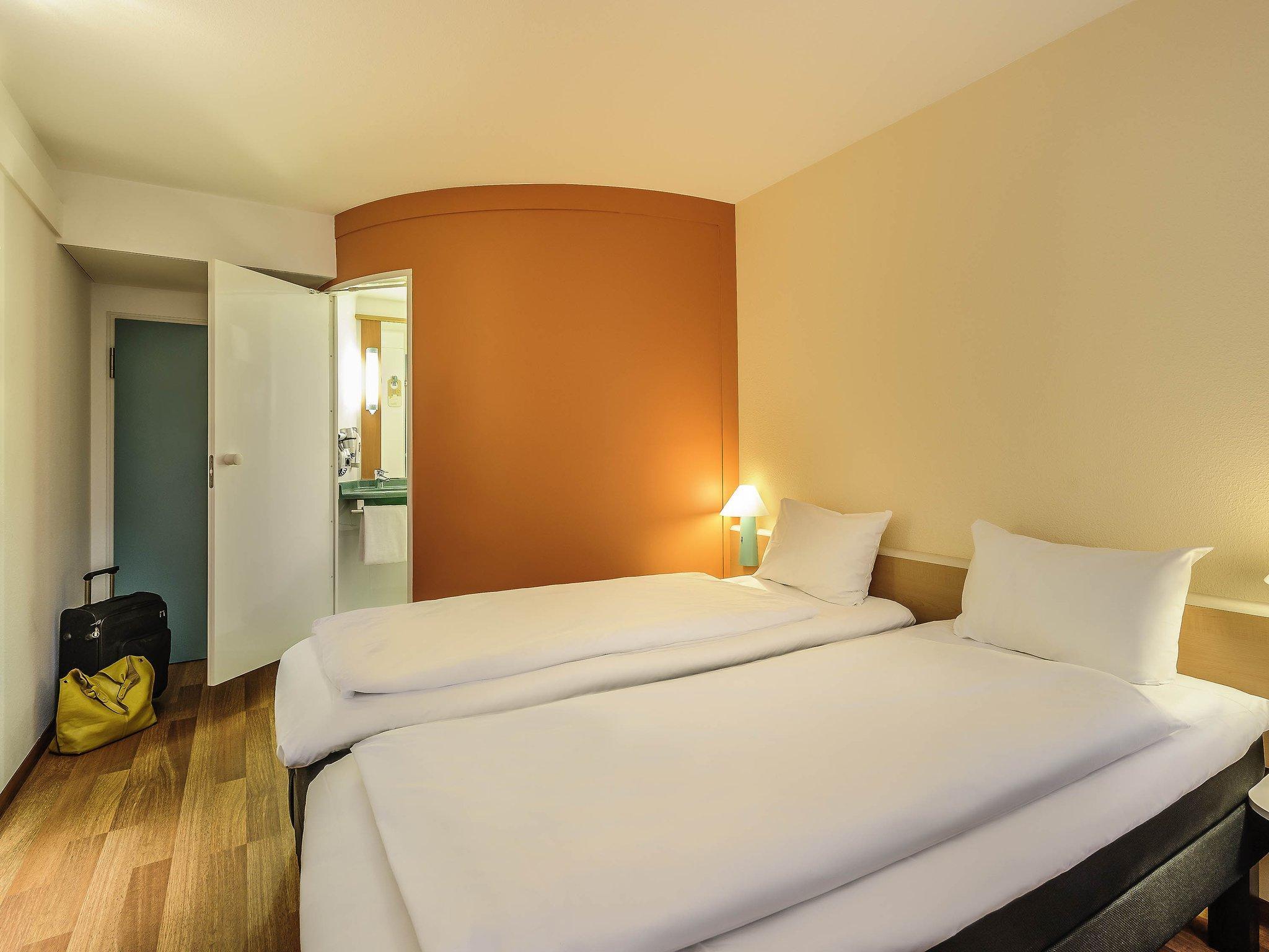 Ibis Hotel Wuerzburg City Exterior photo