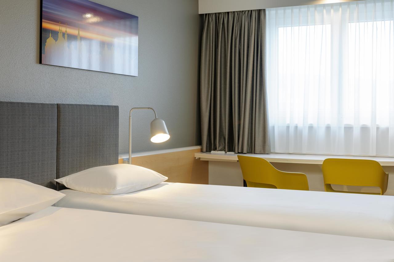 Ibis Hotel Wuerzburg City Exterior photo