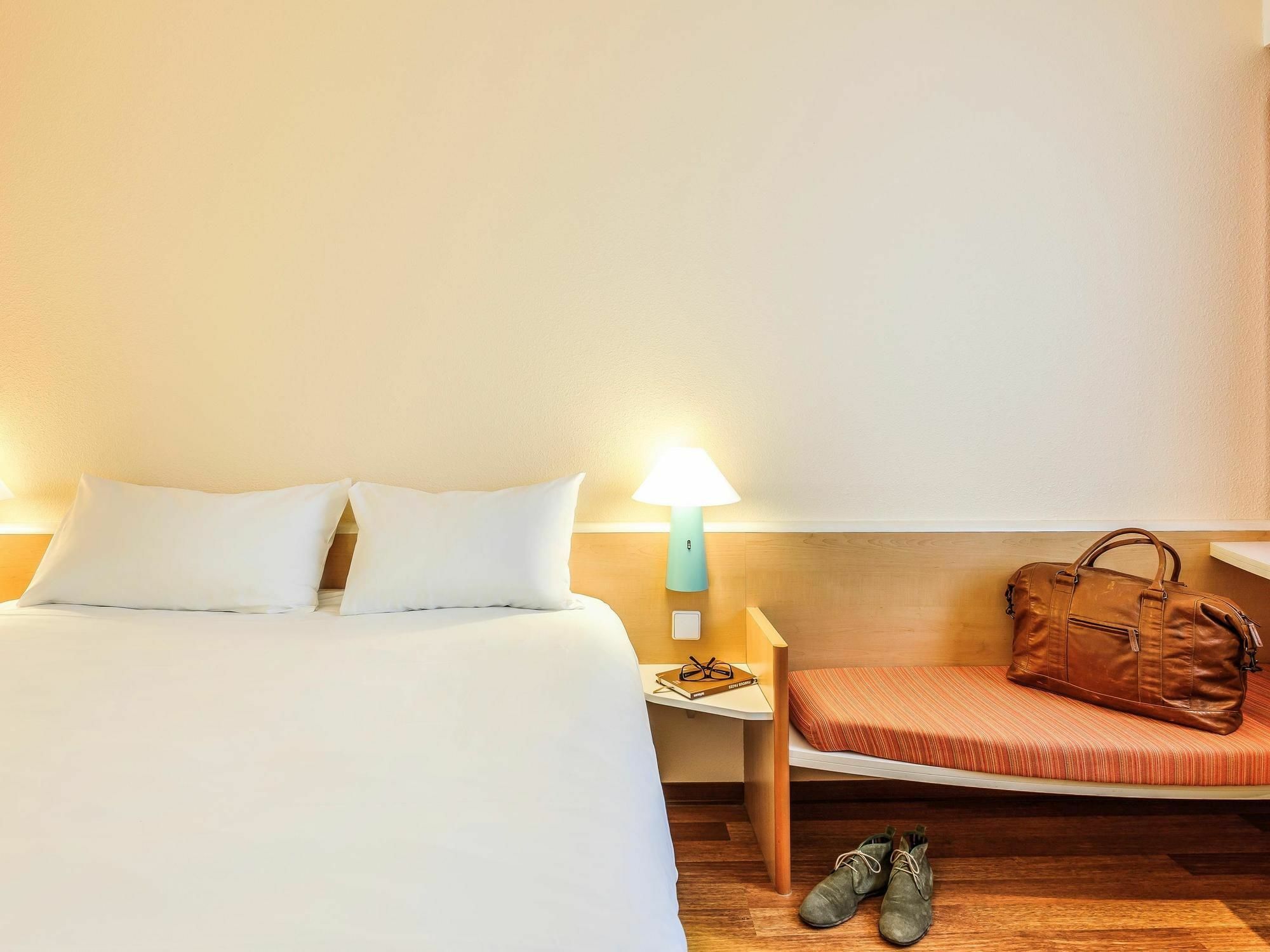 Ibis Hotel Wuerzburg City Exterior photo